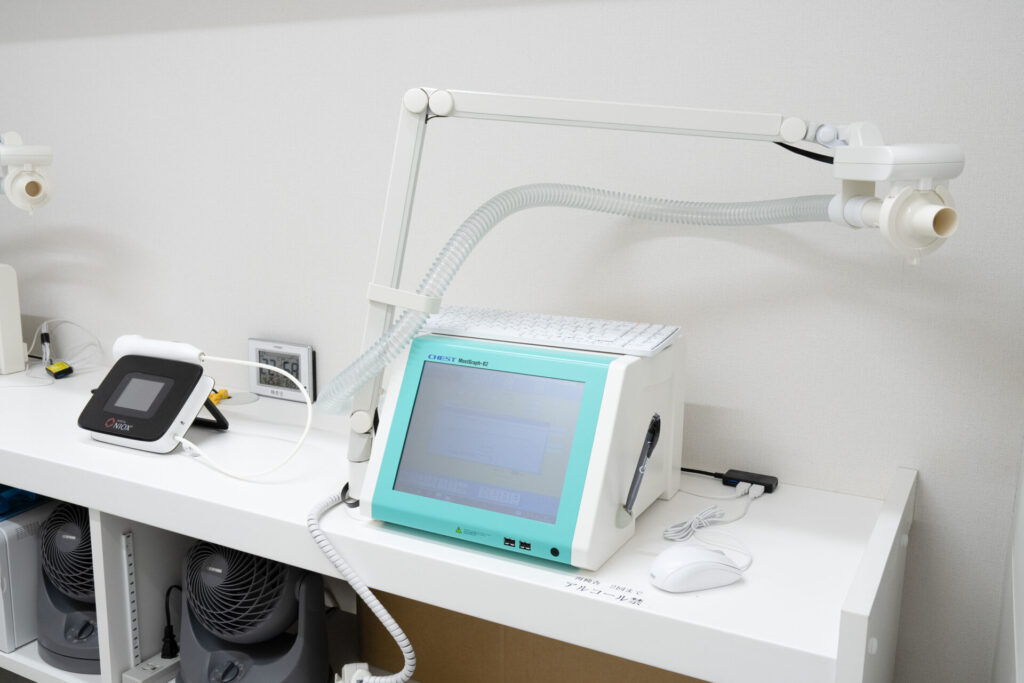 吸機能検査機器「スパイロメーター」