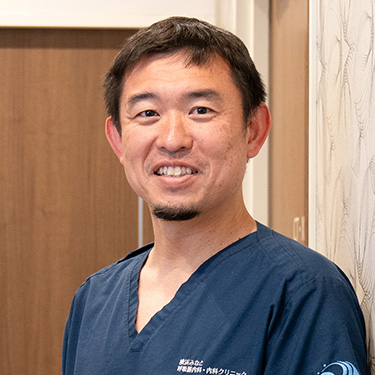 院長 赤川 玄樹